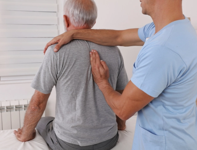 Jak skutecznie pozbyć się bólu kręgosłupa?